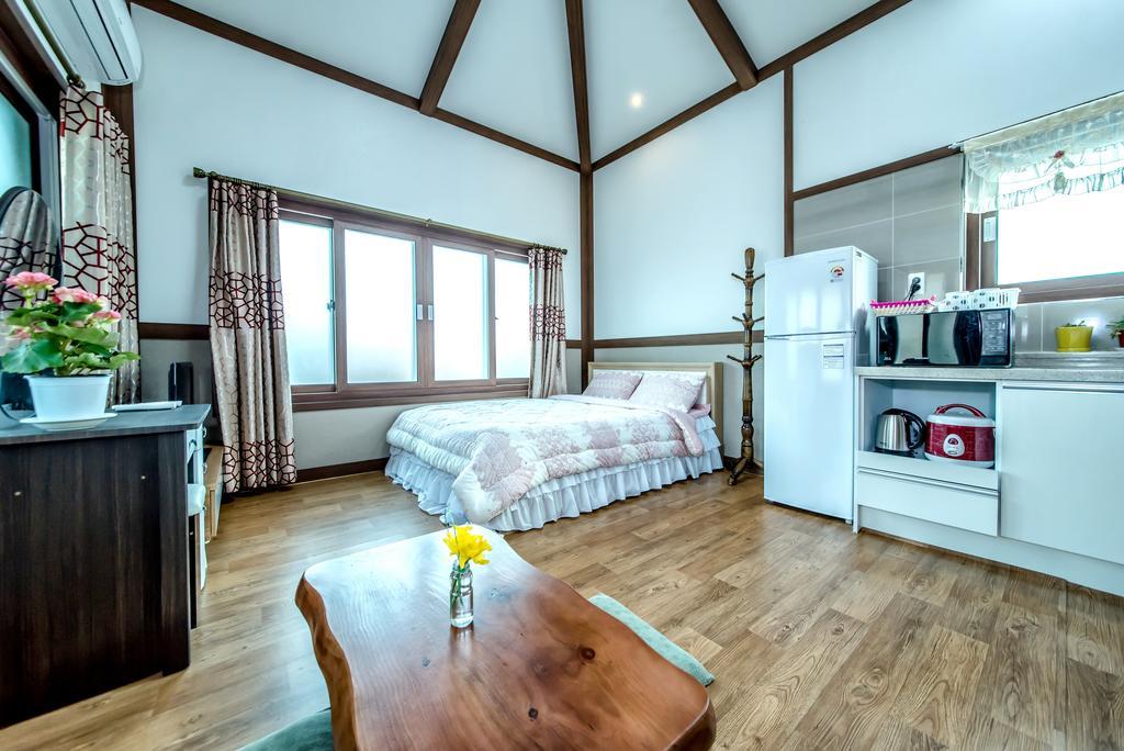 Jeju Myung House Villa Seogwipo Eksteriør billede
